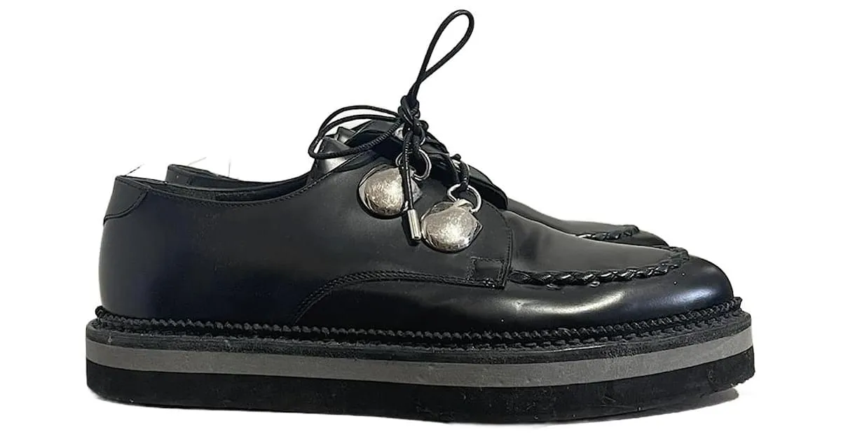 ALEXANDER MCQUEEN Mules y zuecos T.UE 36.5 Cuero Negro 