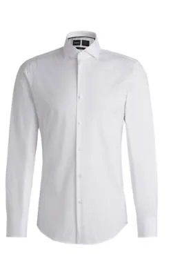 Camisa slim fit de popelín de algodón de planchado fácil