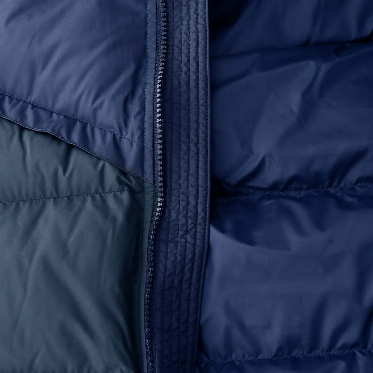 Campera Nike Windrunner Primaloft Hombre