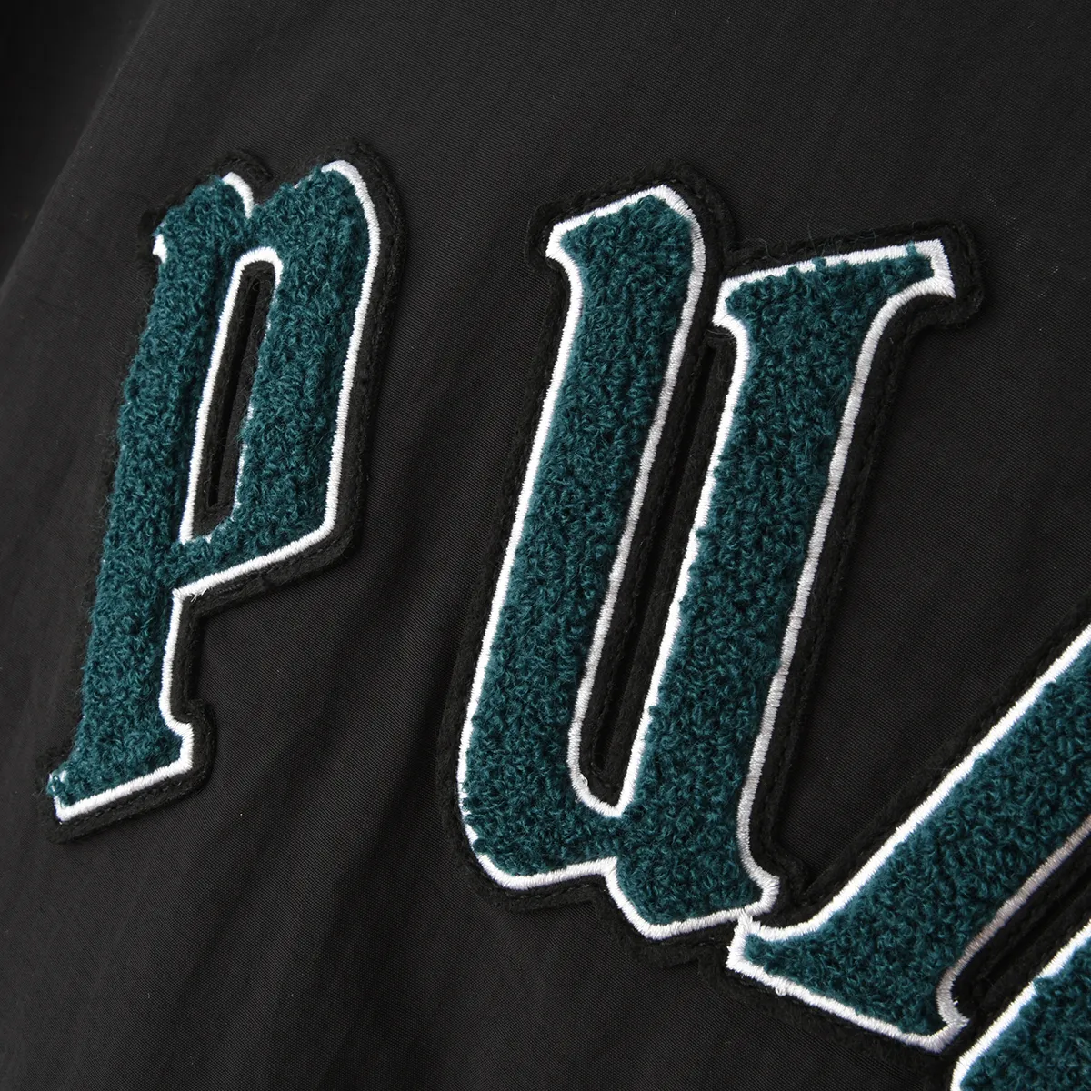 Campera Puma T7 PLAY LOUD Paris