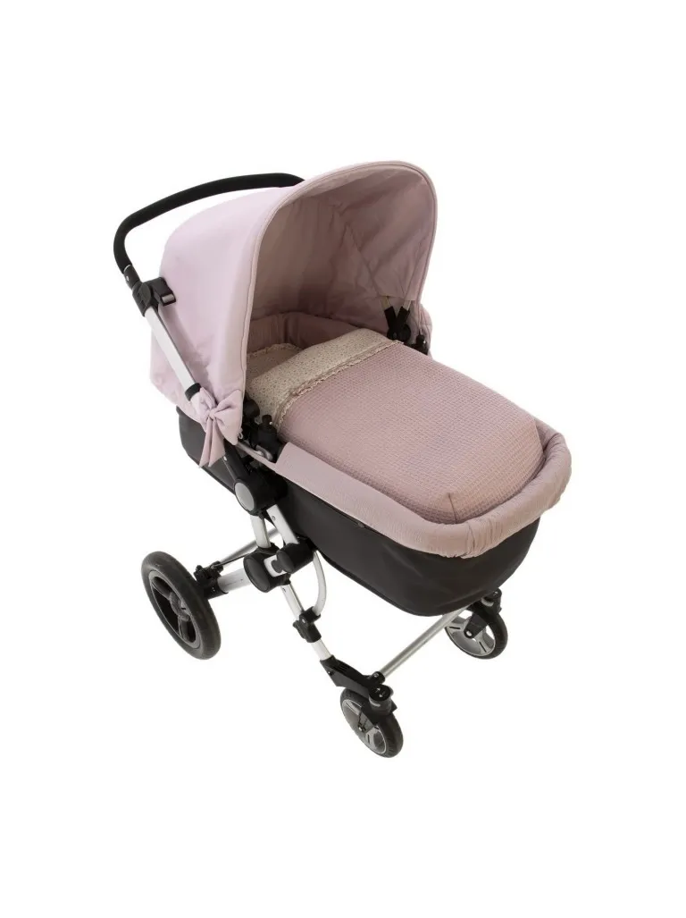 Saquito para capazo desmontable en colchoneta para el verano