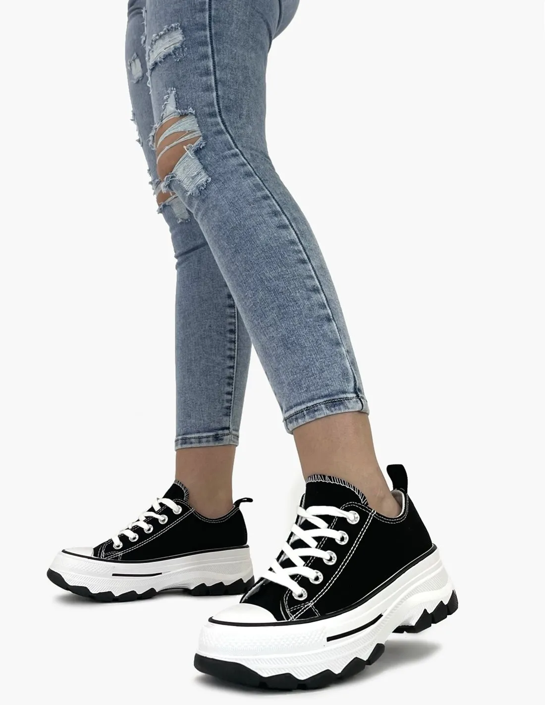 Zapatillas negras | Gaia